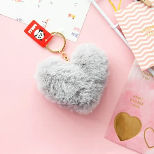 Брелок Milli Fur Heart серый в магазине milli.com.ru