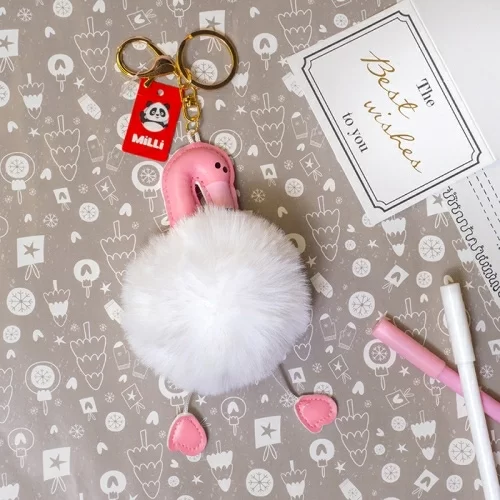 Брелок Milli Flamingo Fur белый в магазине milli.com.ru