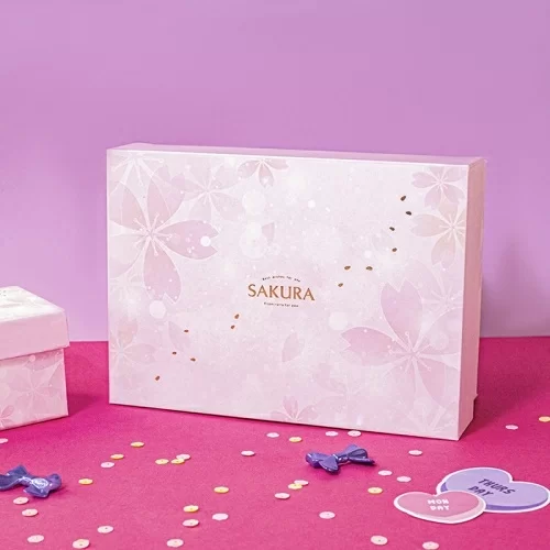 Коробка подарочная Milli Sakura 20x15 в магазине milli.com.ru